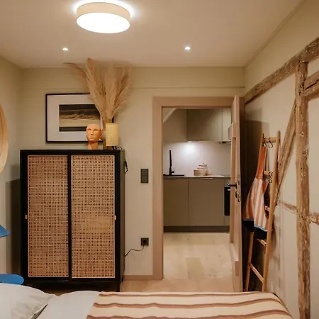 아파트 Design Hideaway On The Lauenburg District *